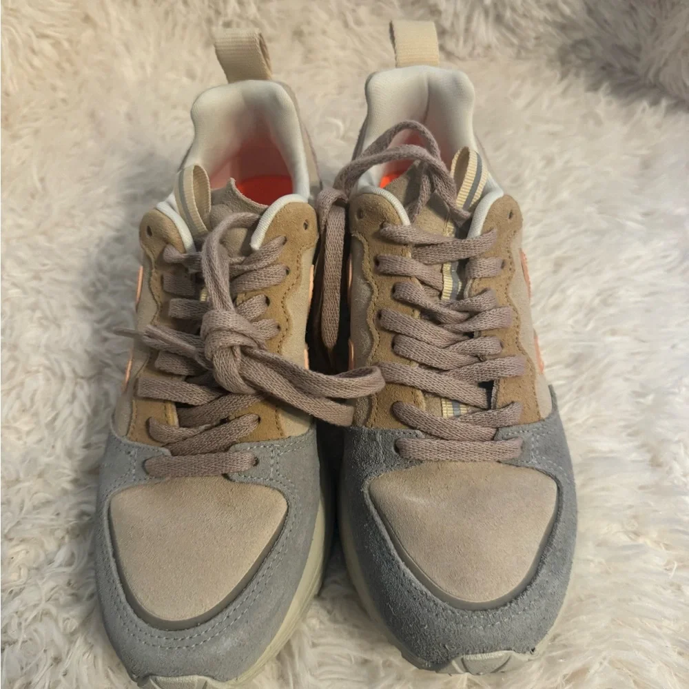 Veja Venturi Sneaker